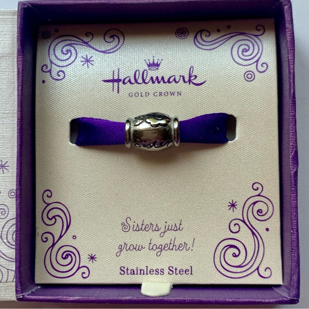 Hallmark ‘Sisters just grow together’ Stainless Steel Charm Bracelet Purple Band